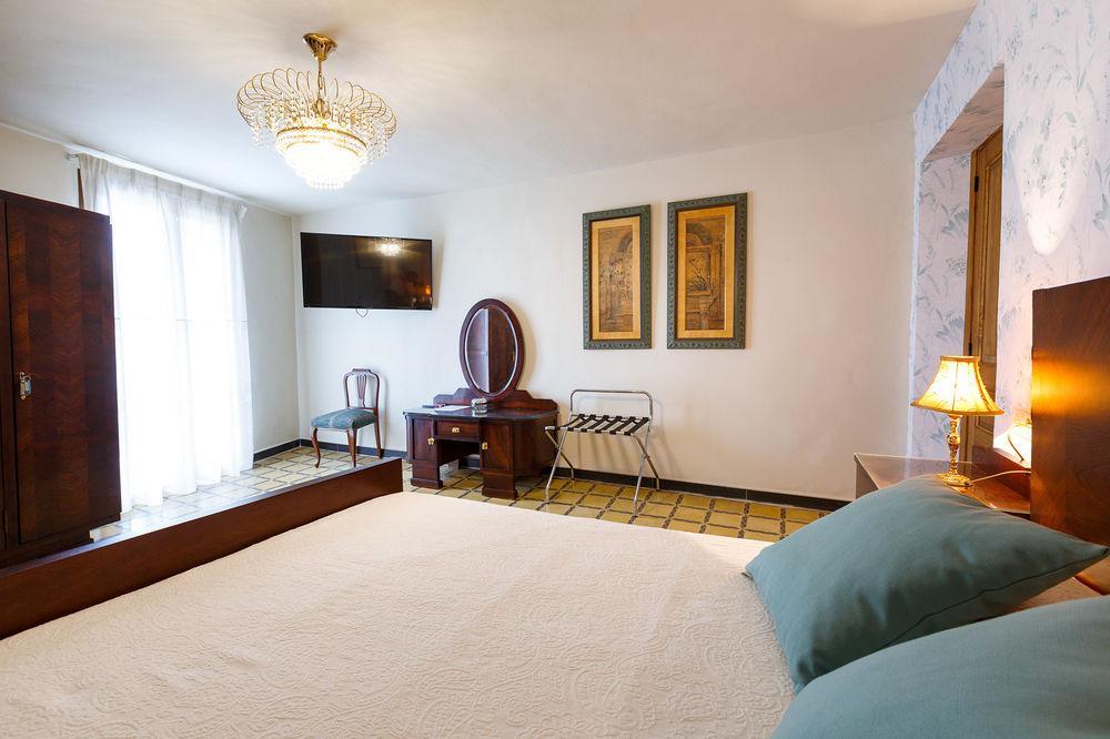 Hotel Villa San Jorge Azanúy Eksteriør billede