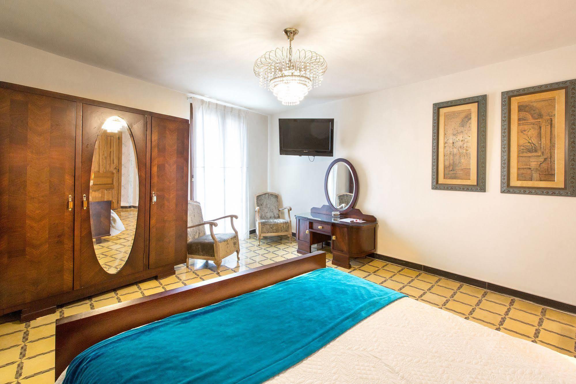 Hotel Villa San Jorge Azanúy Eksteriør billede